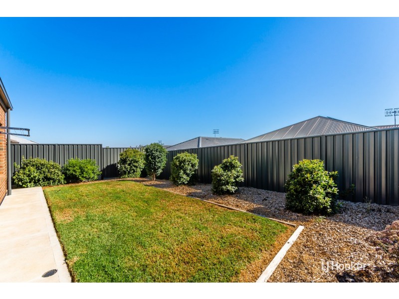 6 Greenway Crescent, Hillbank SA 5112