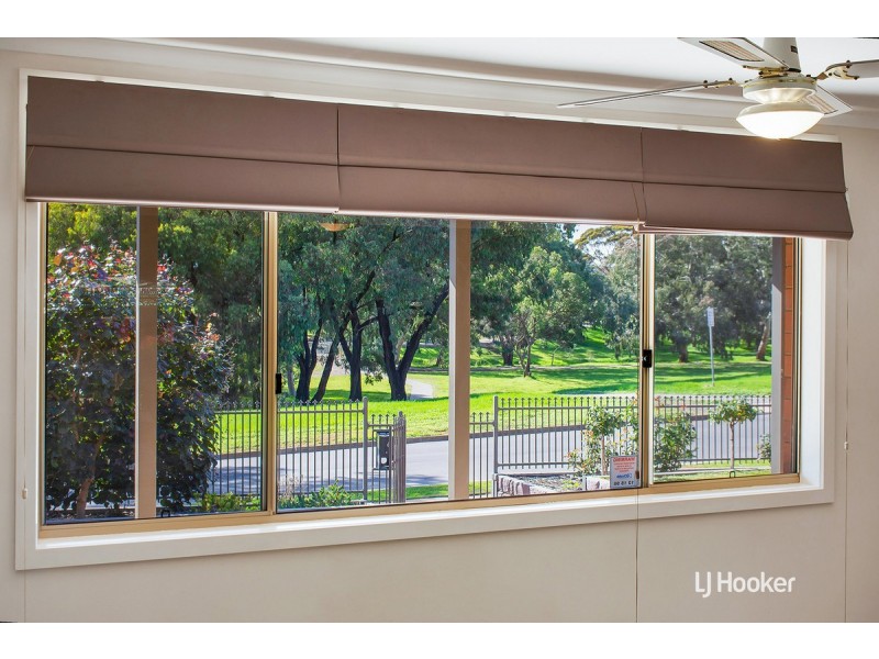 29 Linger Crescent, Elizabeth Downs SA 5113