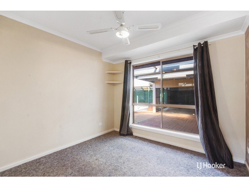 29 Linger Crescent, Elizabeth Downs SA 5113