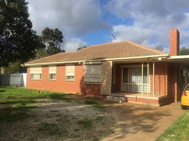 16 Tolmer Road, Elizabeth Park SA 5113