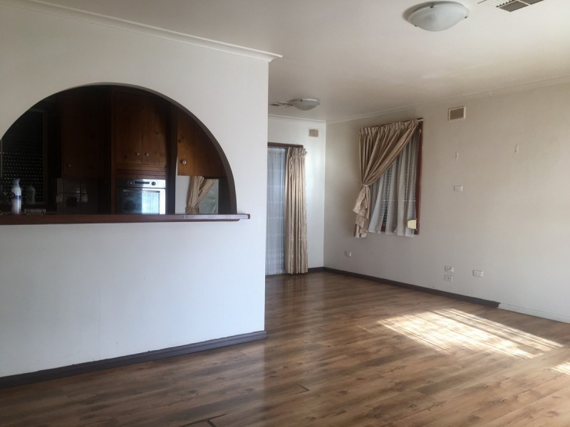 16 Tolmer Road, Elizabeth Park SA 5113