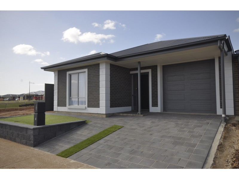 6 McGlynn Court, Blakeview SA 5114