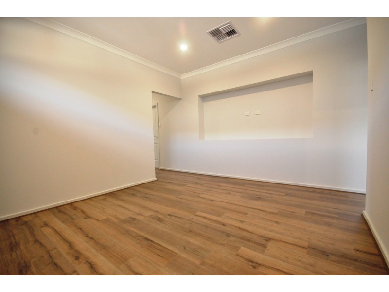 6 McGlynn Court, Blakeview SA 5114