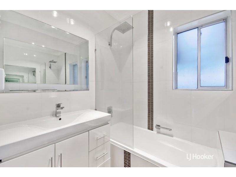 26 Davidson Road, Elizabeth Vale SA 5112