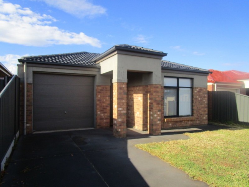 17 St Clair Avenue, Andrews Farm SA 5114