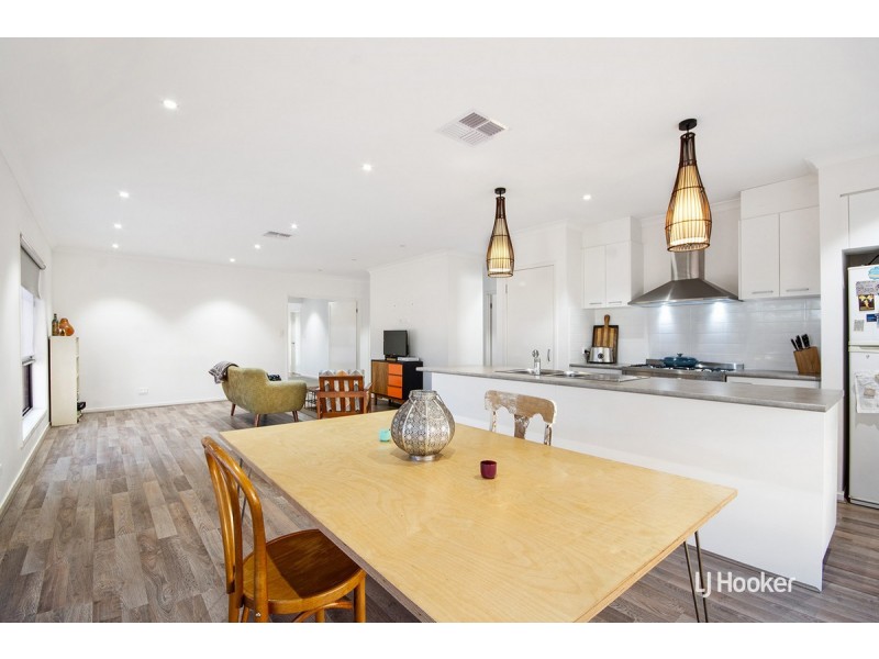 2 Fanflower Way, Munno Para SA 5115