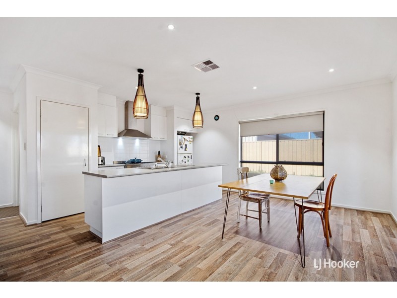 2 Fanflower Way, Munno Para SA 5115