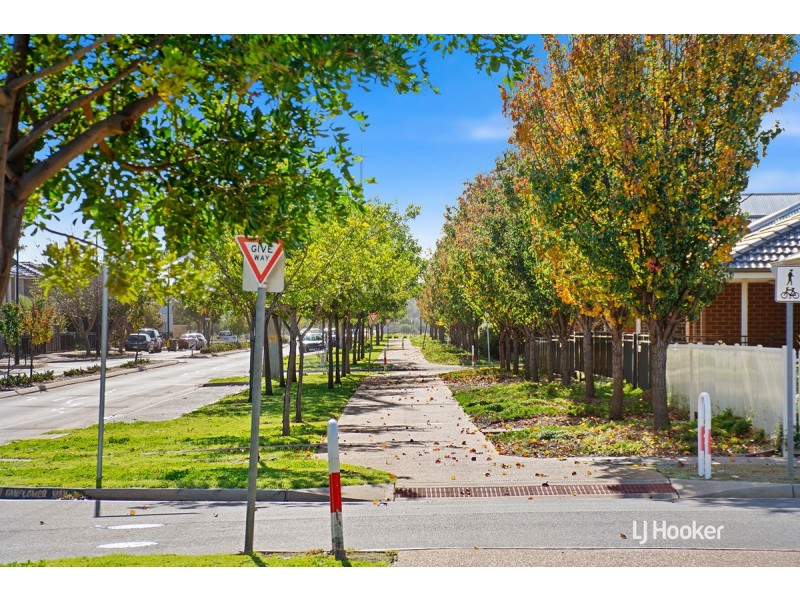 2 Fanflower Way, Munno Para SA 5115