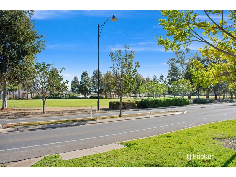 2 Fanflower Way, Munno Para SA 5115