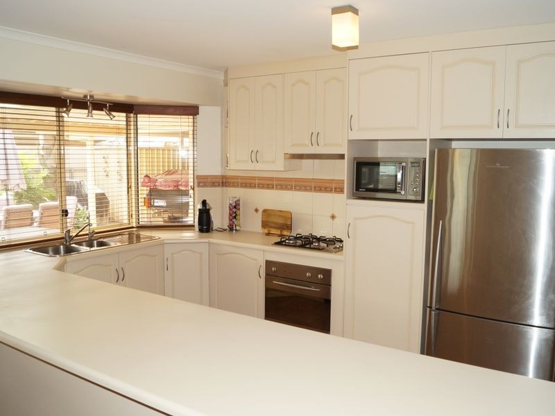 21 Kingate Boulevard, Blakeview SA 5114