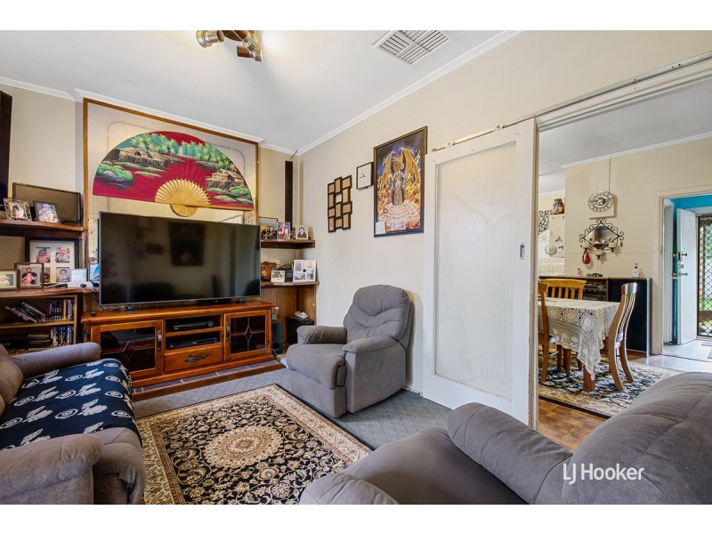 22 Barrow Crescent, Elizabeth Vale SA 5112