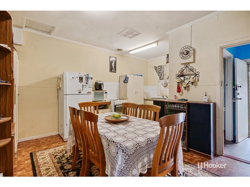 22 Barrow Crescent, Elizabeth Vale SA 5112