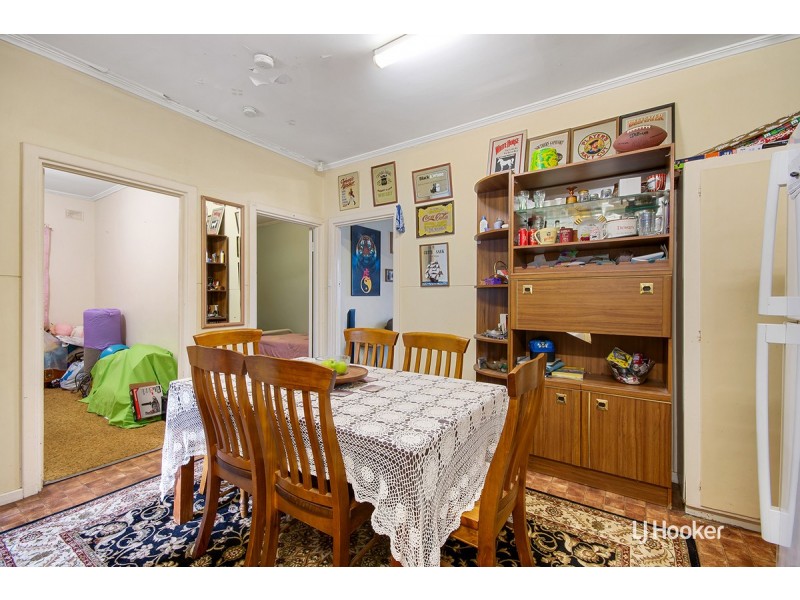 22 Barrow Crescent, Elizabeth Vale SA 5112