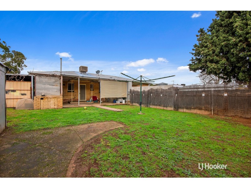 22 Barrow Crescent, Elizabeth Vale SA 5112