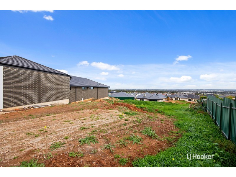 4 Olivia Court, Blakeview SA 5114