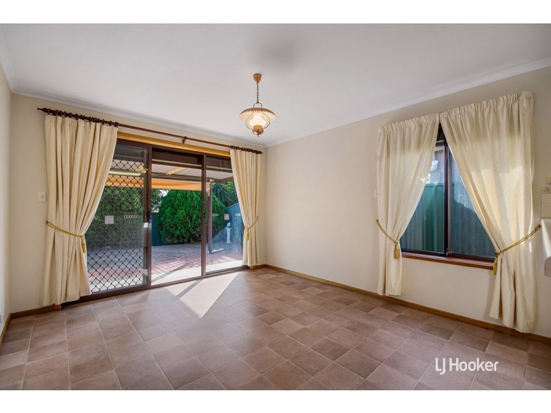 12 Chestnut Grove, Hillbank SA 5112