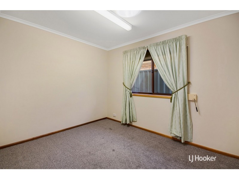 12 Chestnut Grove, Hillbank SA 5112