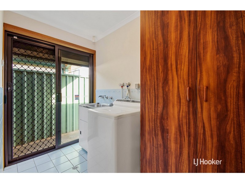 12 Chestnut Grove, Hillbank SA 5112