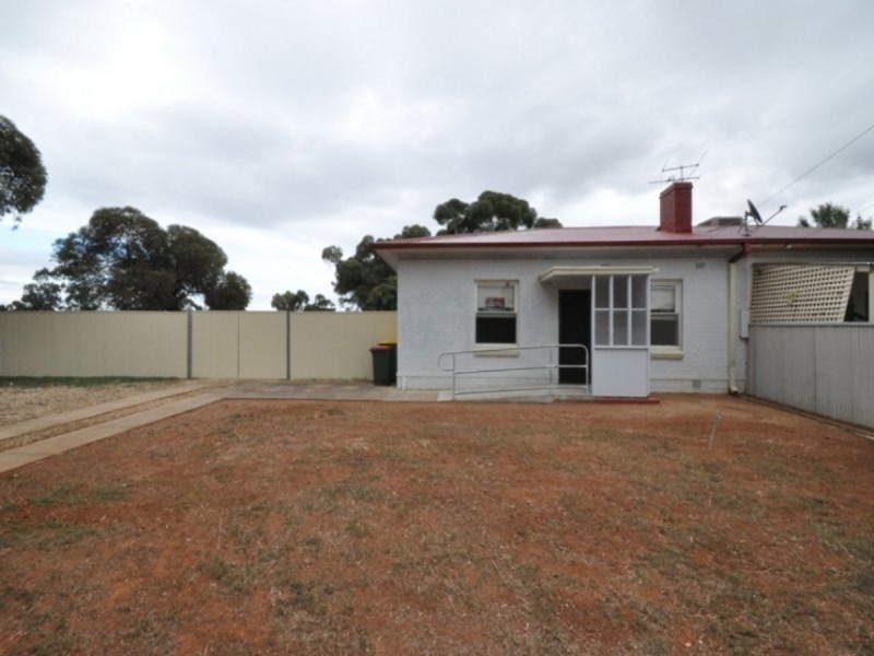 8 Manston Street, Elizabeth South SA 5112