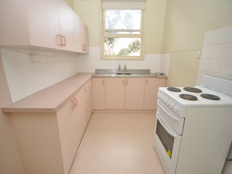 8 Manston Street, Elizabeth South SA 5112