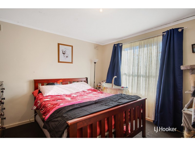 23 Bloomfield Crescent, Elizabeth Downs SA 5113