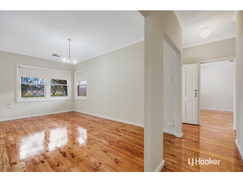 40 Johnston Road, Elizabeth Downs SA 5113