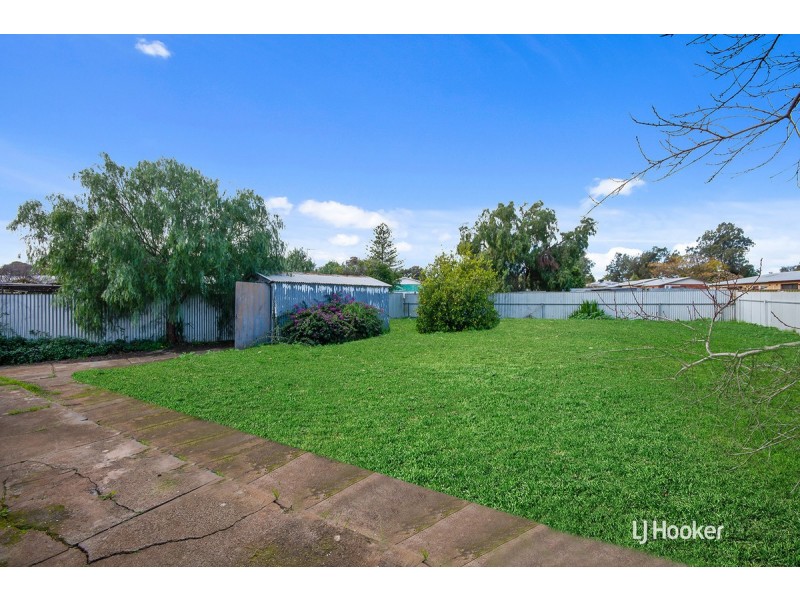 40 Johnston Road, Elizabeth Downs SA 5113