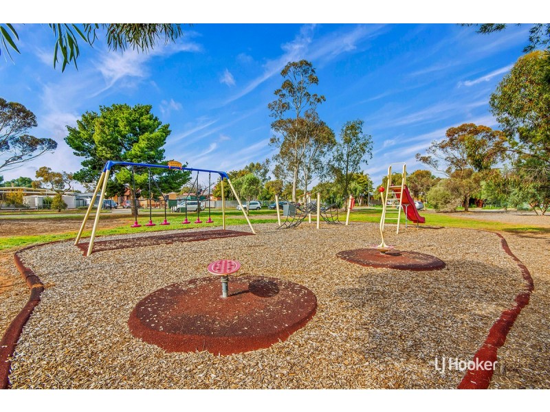 1 Filsoll Street, Elizabeth Downs SA 5113