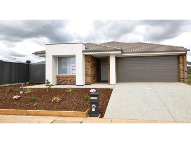 15 Highland Ciruit, Blakeview SA 5114