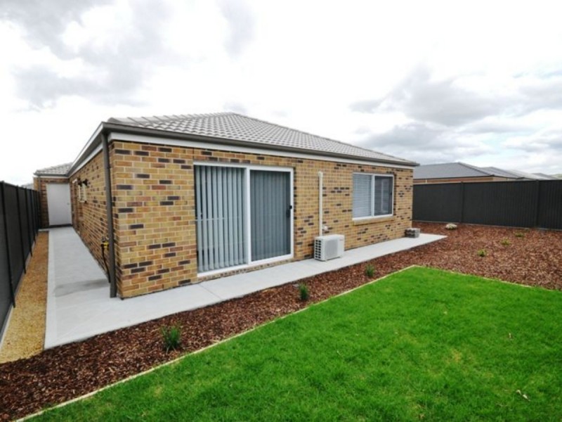 15 Highland Ciruit, Blakeview SA 5114