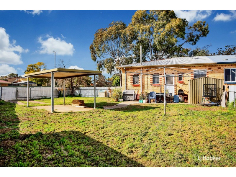 11 Leslie Street, Elizabeth East SA 5112