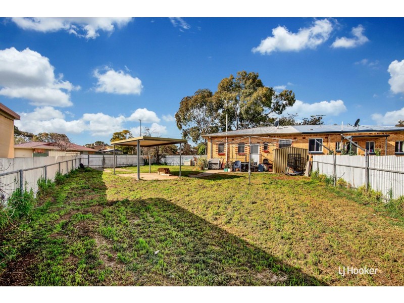 11 Leslie Street, Elizabeth East SA 5112