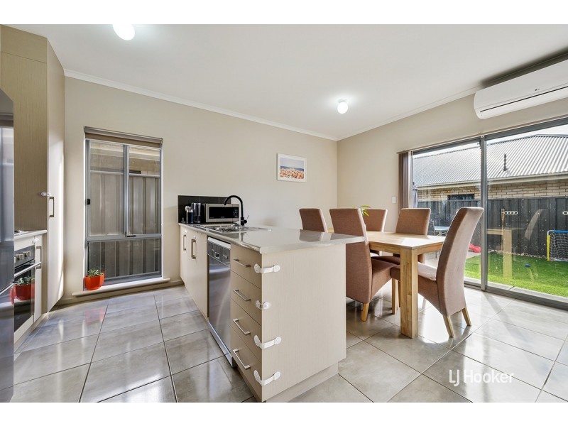 6 Kilfinan Place, Blakeview SA 5114