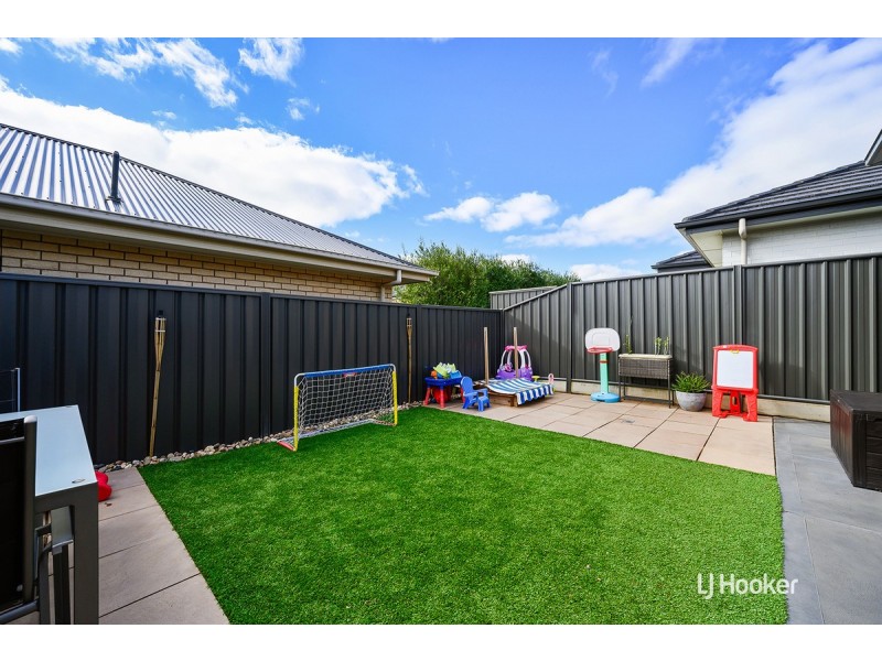 6 Kilfinan Place, Blakeview SA 5114