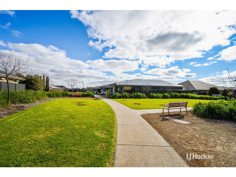 6 Kilfinan Place, Blakeview SA 5114