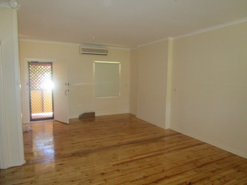 32 Northampton Crescent, Elizabeth East SA 5112