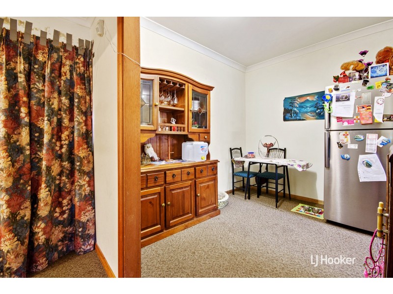 4 Hogarth Road, Elizabeth South SA 5112