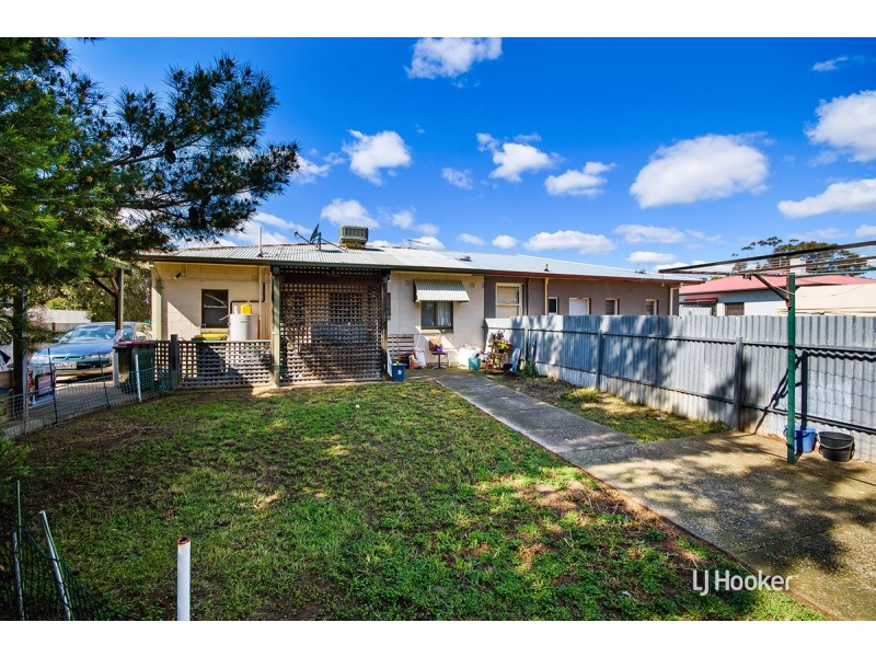 4 Hogarth Road, Elizabeth South SA 5112