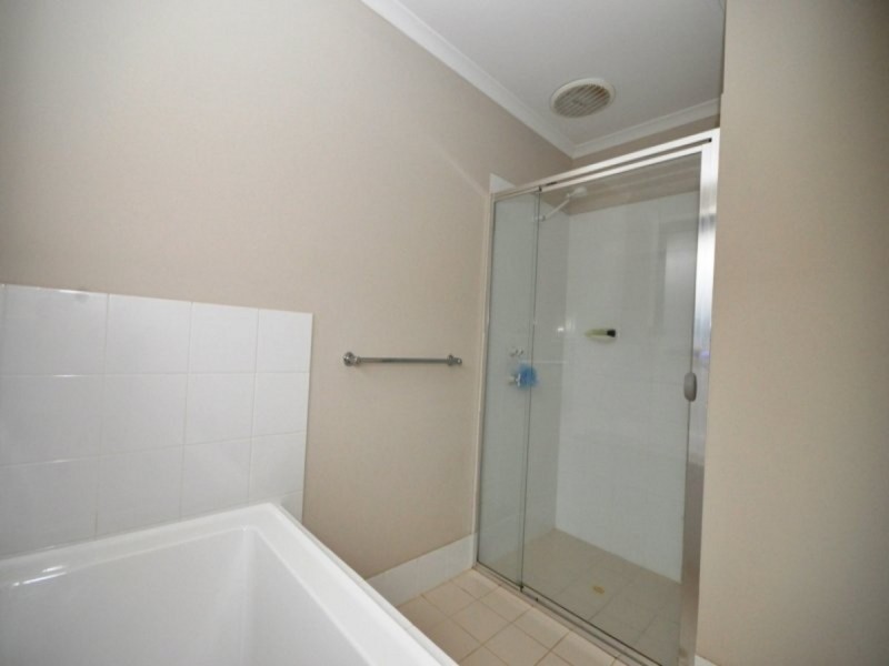 21 Chateau Avenue, Andrews Farm SA 5114