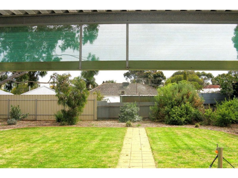 518 Bridge Road, Para Hills West SA 5096