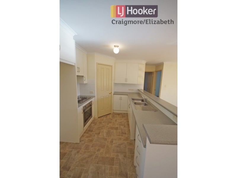 1B Young Terrace, Evanston Gardens SA 5116