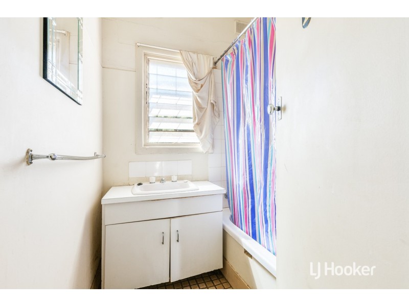 13 Dewey Street, Elizabeth East SA 5112