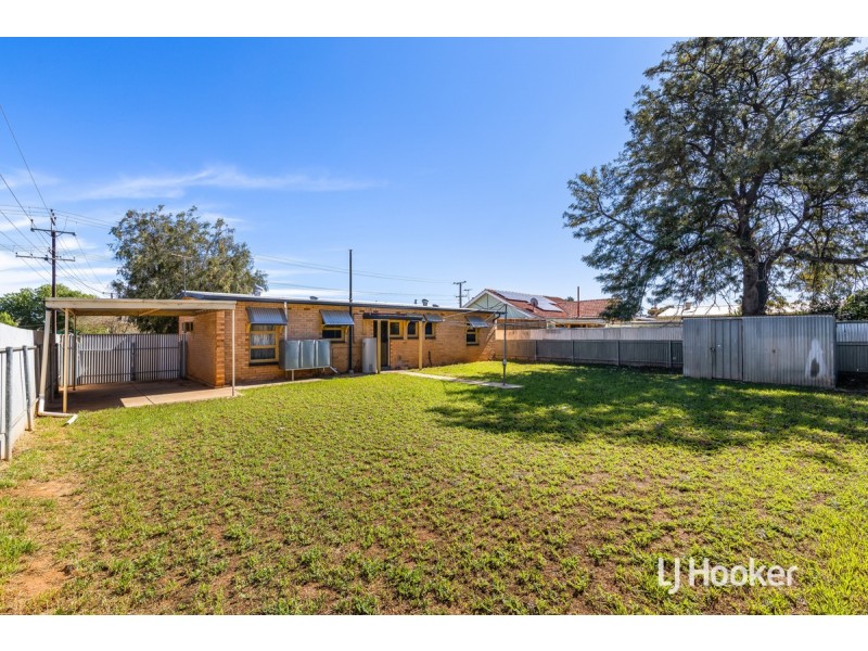 16 Cushen Street, Smithfield Plains SA 5114