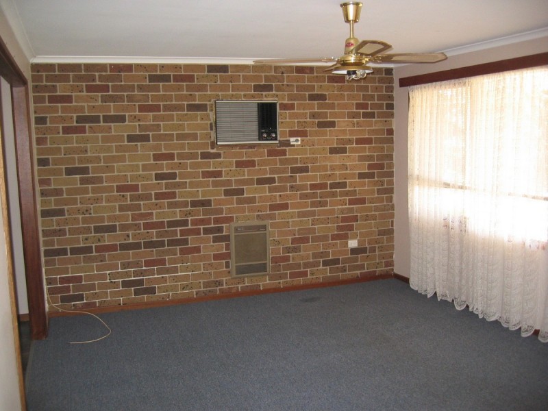 12 Hawker Crescent, Elizabeth East SA 5112