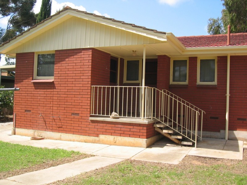 12 Hawker Crescent, Elizabeth East SA 5112