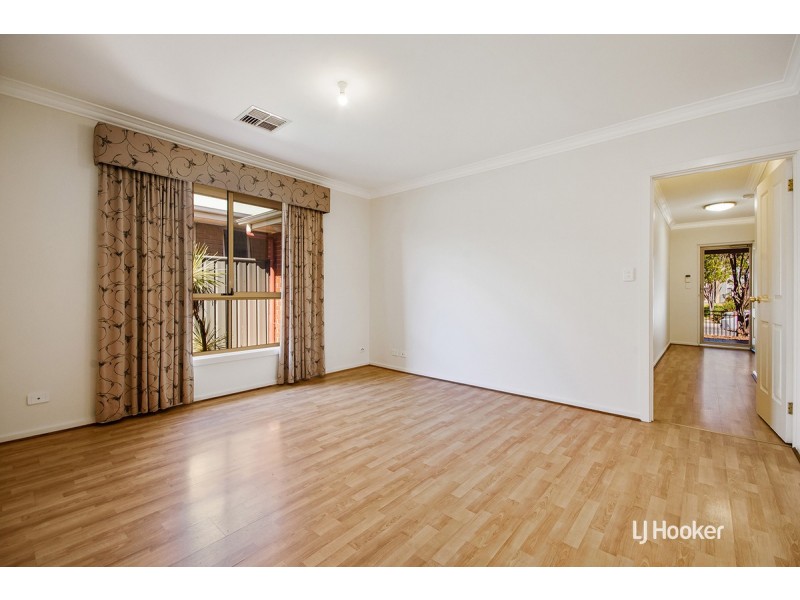 14 East Parkway, Andrews Farm SA 5114