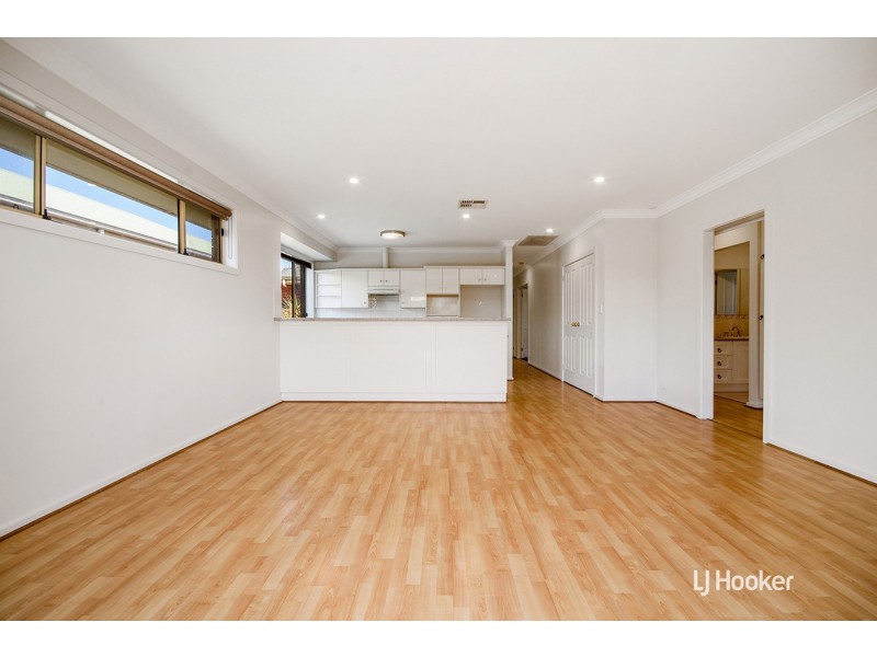 14 East Parkway, Andrews Farm SA 5114