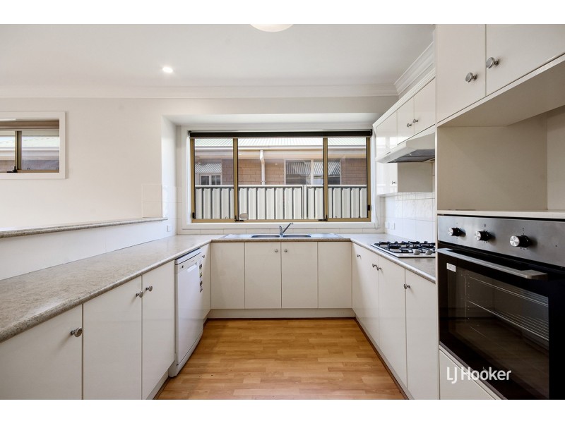 14 East Parkway, Andrews Farm SA 5114