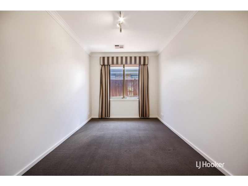 14 East Parkway, Andrews Farm SA 5114