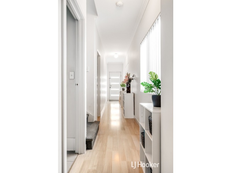 1 Mansfield Parade, Blakeview SA 5114